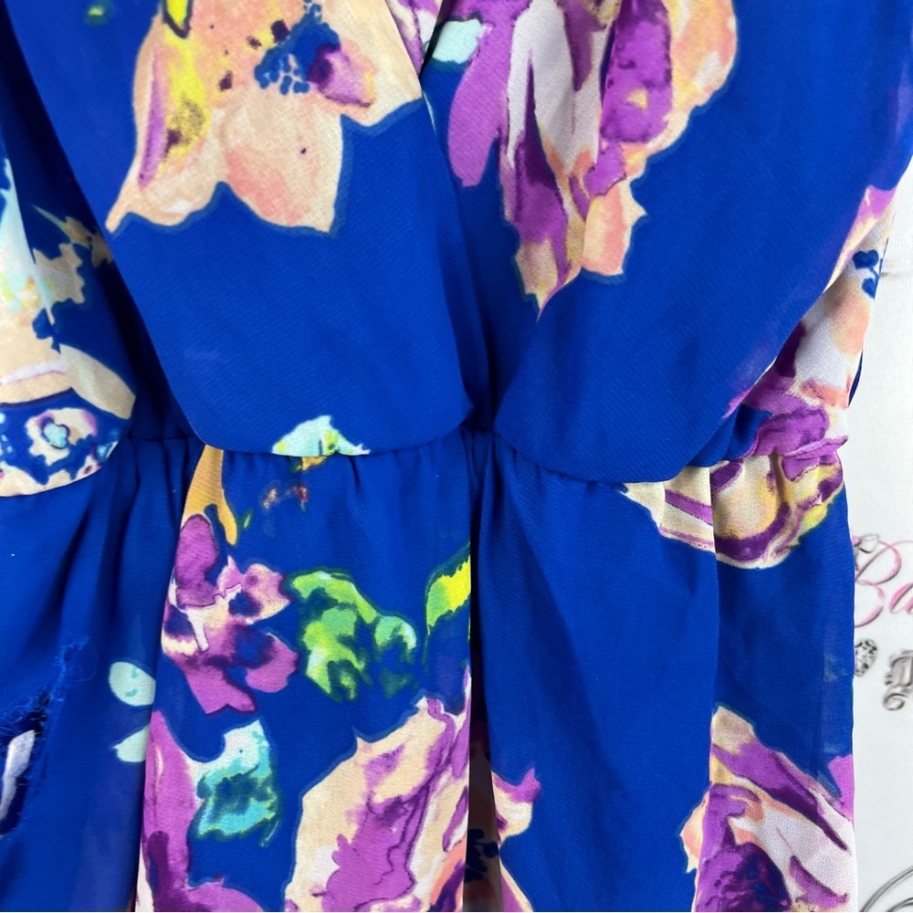 Everly dress Vneck floral flowers ruffle purple green Royal Blue Dress - Picture 6 of 14